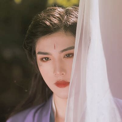 微博头像古风真人男女生