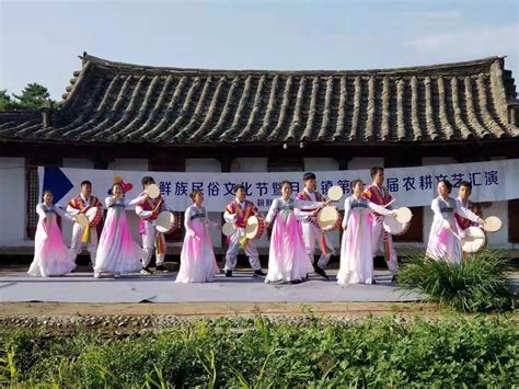 朝鲜举行太阳节大阅兵 多种新式武器亮相_图片频道__中国青年网