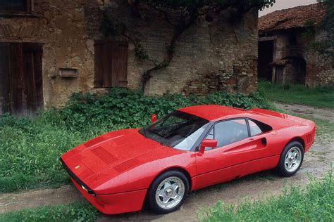 Conoce el único Ferrari 288 GTO negro original del mundo