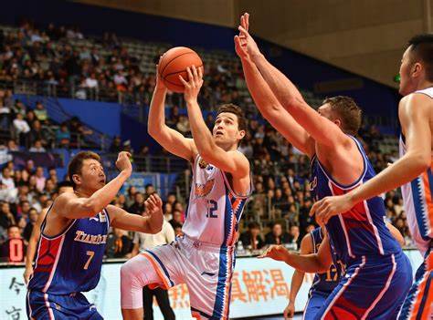 广东男子篮球联赛第二轮比赛结果