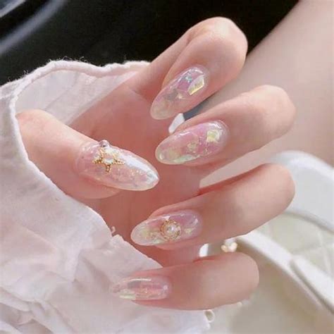 指甲女生头像温柔可爱