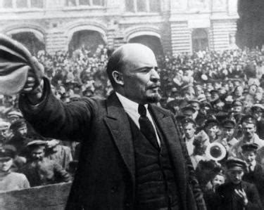 1917年11月6日列宁领导布尔什维克党举行武装起义夺取政权 - 历史上的今天