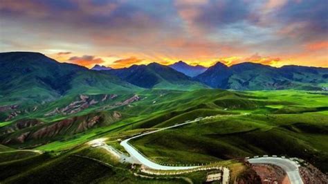 青海.海北藏族自治州.门源.油菜花海 - 中国国家地理最美观景拍摄点