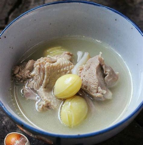 鸭子搭配什么炖汤好吃，怎么煲鸭汤好吃又营养？_学厨网