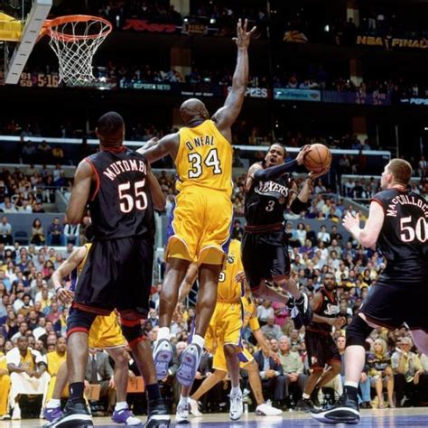 回顾经典：2001年，NBA，76人VS湖人艾弗森巅峰之战（含录像）