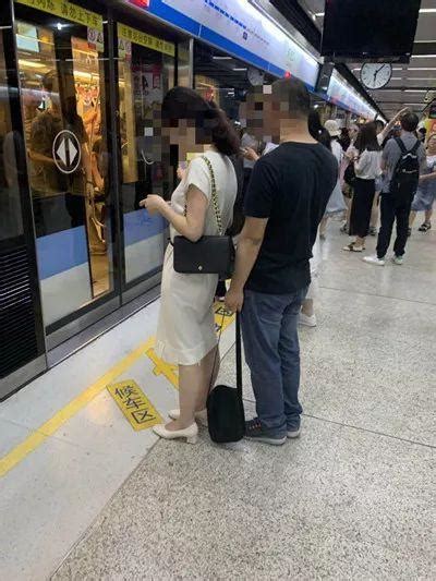 偷拍图图片