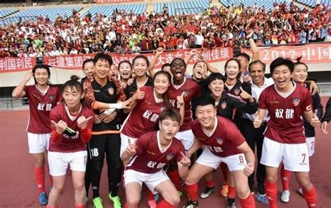 “菁英杯”青少年足球联赛女足U9、U10 组比赛在度假区打响