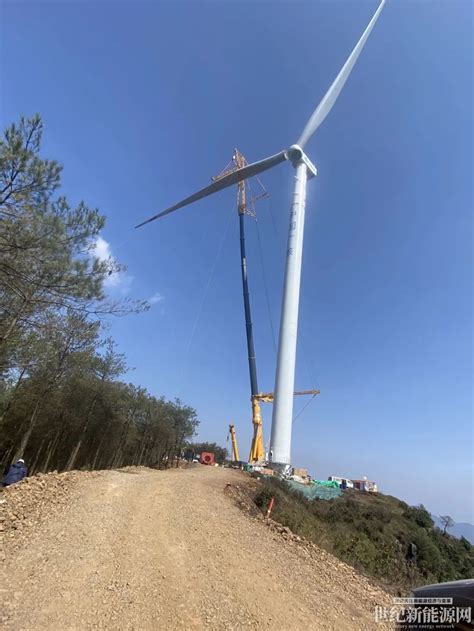 云南宣威文兴480兆瓦项目（北片区）风电塔筒顺利完成吊装_世纪新能源网 Century New Energy Network