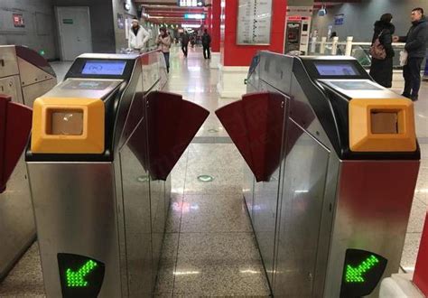 北京地铁开始大规模部署扫码支付闸机 或与上海一样需使用官方APP_中国电子银行网