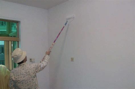 墙面可以直接刷乳胶漆吗 墙面怎么刷乳胶漆_猎装网装修平台