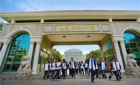 校园风采 - 江苏省泰州中学附属初级中学