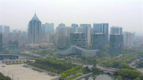 杭州限购跟进，暂停企事业单位购房。