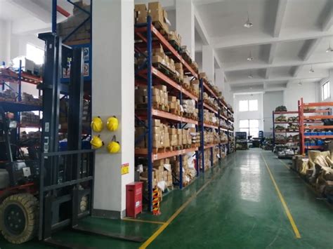 产品展示 / DTII（A）型带式输送机_广西腾松输送机械设备制造有限公司