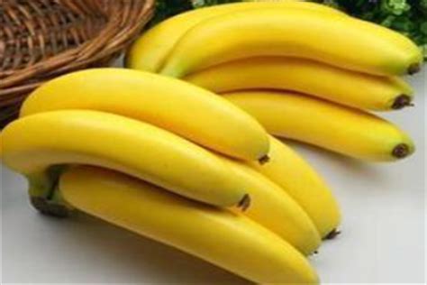香蕉不能和什么一起吃_香蕉一天吃多少_苹果绿