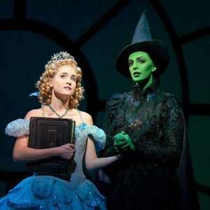 与《剧院魅影》齐名的百老汇音乐剧《魔法坏女巫》下月首度来华|界面新闻 · 文化