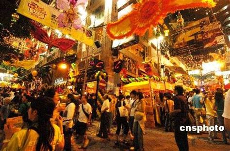 我所爱的香港-夜-中环兰桂坊|摄影|人文/纪实摄影|sMrZhao4295 - 原创作品 - 站酷 (ZCOOL)