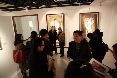 西花桥油画展在苏州大学博物馆开幕