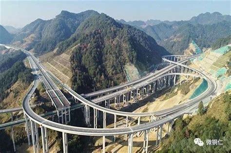 贵州首个“四改八”高速公路项目将于年底通车_改扩建