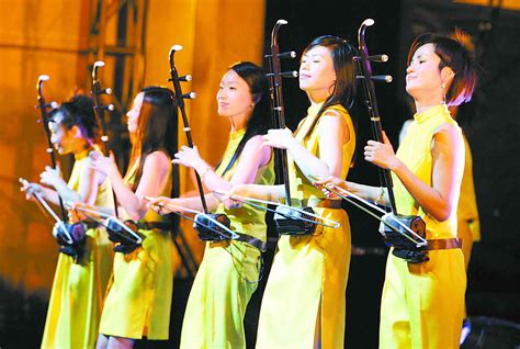 大众的民乐，我们的梦想 ——记上海馨忆民族室内乐团建团十周年 - 新闻中心 - 敦煌国乐网