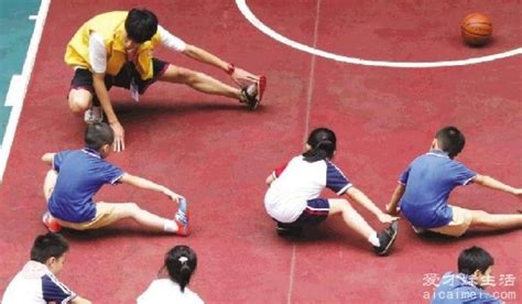 体育课热身运动有哪些 8种热身运动（唤醒身上所有关节）— 爱才妹生活