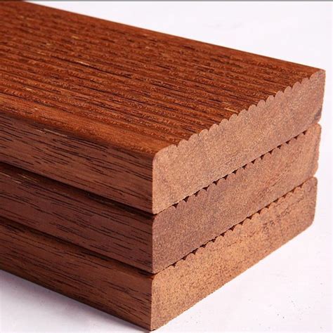 防腐木地板种类有哪些 防腐木地板规格尺寸是多少 - 装修保障网