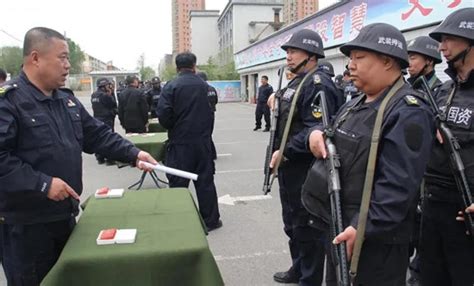 辽阳国资押运公司开展押运员操枪动作在岗培训-中国保安网