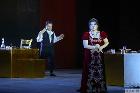 文艺评论丨评2023年上海首演的歌剧《托斯卡》：美妙的和谐，群星璀璨