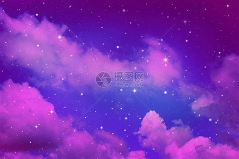 夜紫色天空与云彩和星的空间高清图片下载-正版图片504422618-摄图网