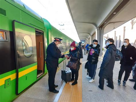 配备“绿巨人”列车！鹤岗铁路正式通车：哈尔滨至鹤岗3.5小时直达-Hi智车