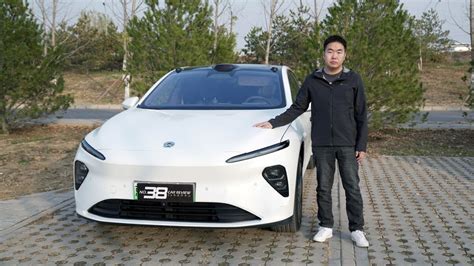 捷豹XFL鎏金版实车亮相 将于上海车展上市_凤凰网汽车_凤凰网