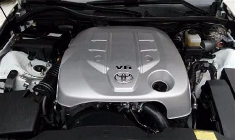 配V6发动机，丰田锐志停产背后有什么猫腻？暴露日系车通病