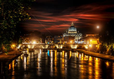 日落时在梵蒂冈附近的圣安热洛桥高清图片下载-正版图片304952596-摄图网