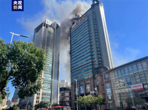 开屏新闻-天津起火大厦明火已被扑灭！无人员伤亡