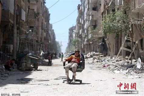 叙利亚第一家族阿萨德：执政50年 目睹国家变战场|叙利亚|巴沙尔|阿萨德_新浪新闻