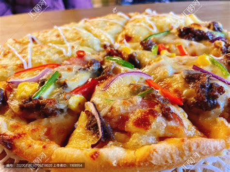 【重口味榴莲披萨的做法步骤图，怎么做好吃】皇家榴莲_下厨房
