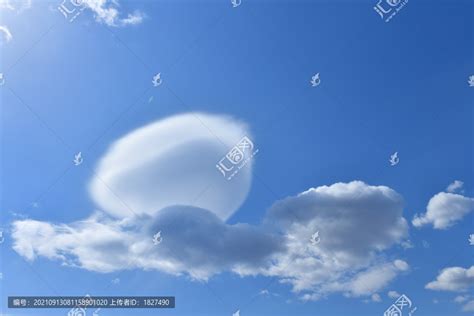 自然界中十大形状奇特的云，贝母云上榜，第二厚度最高可达2千米_排行榜123网