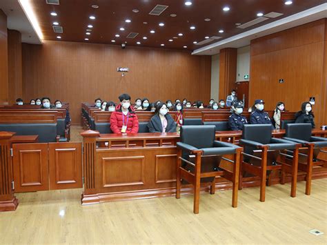 上海市高级人民法院网--虹口区法院召开涉民生执行案件欠薪集中发放会