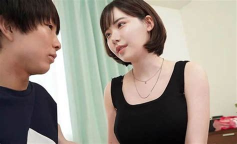 三上悠亚个人资料三围多少 三上悠亚作品封面合集【组图】_日韩 .