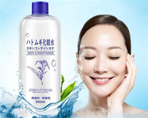 皮肤补水保湿4方法，让肌肤喝饱水，开启水润牛奶肌_水分_身体_护理