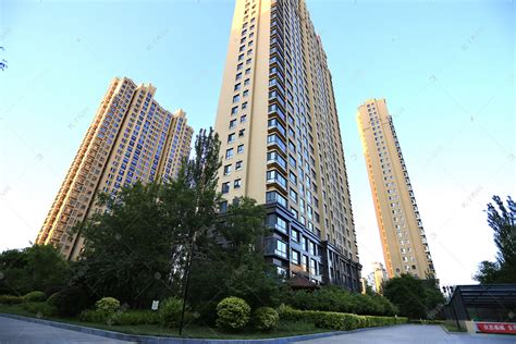 城市居住区内的多层住宅楼PSD素材免费下载_红动中国