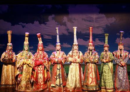 达斡尔族冬季传统服饰-草原元素---蒙古元素 Mongolia Elements