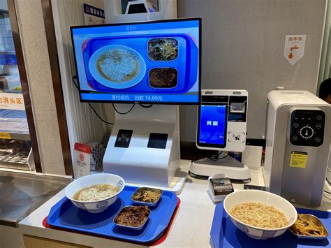 人工智能赋能“早餐工程”：社区AI食堂首个创新案例在虹桥社区落地运营
