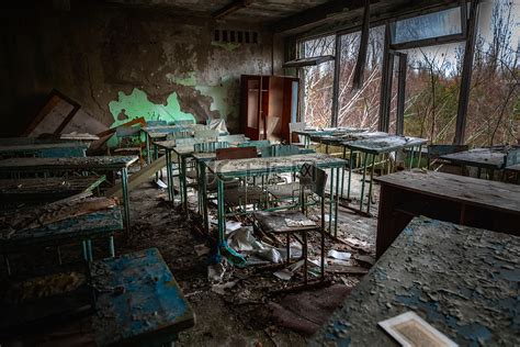 一座被太原遗弃的学校,如今已荒废12年,成为一片废墟,令人惋惜|西山|废墟|学校_新浪新闻
