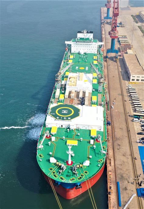 来看全球首艘10万吨级智慧养殖工船“国信1号” 的独家本领_凤凰网视频_凤凰网