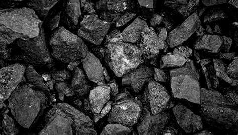中国煤炭企业50强榜单揭晓 近几年煤炭企业产量50强中国企占比达80%以上_观研报告网