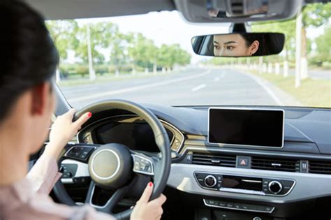 女性开车这八个地方要注意 学会了开车更轻松 - 交通知识 - 崇左交通安全网