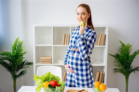 孕期吃水果要注意，健康和营养很重要，五类水果最好少吃
