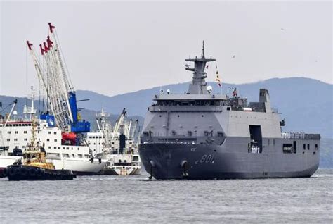 菲律宾万吨登陆舰访俄 却凸显俄海军一大短板(图)_手机新浪网