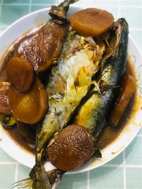 【铁锅炖鲜鲅鱼（鲅鱼最快手最好吃的做法）的做法步骤图】暖暖食养日记_下厨房