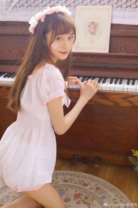 美少女SNH48-王奕迷人写真美照欣赏